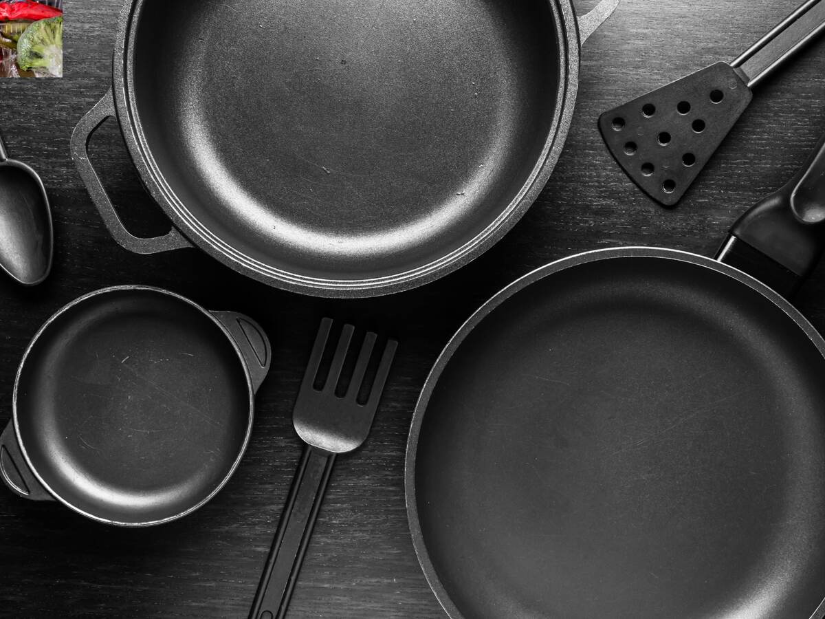 Nonstick cooking pans